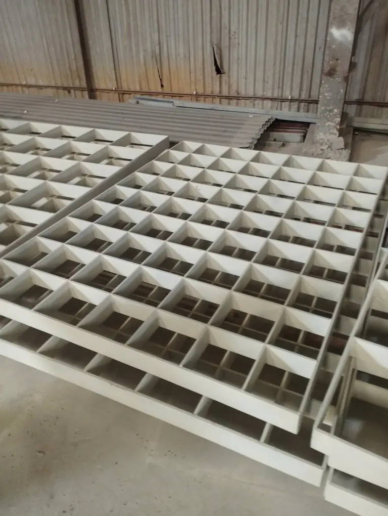 Dự án thiết kế, gia công lưới sàng liệu – KLH Gang thép Hòa Phát Dung Quất 1 - Hình ảnh dự án