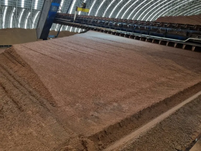Dự án chống mài mòn tấm gạt liệu Kho sơ cấp – Nhà máy Nguyên liệu – KLH thép Hòa Phát Dung Quất - Hình ảnh dự án