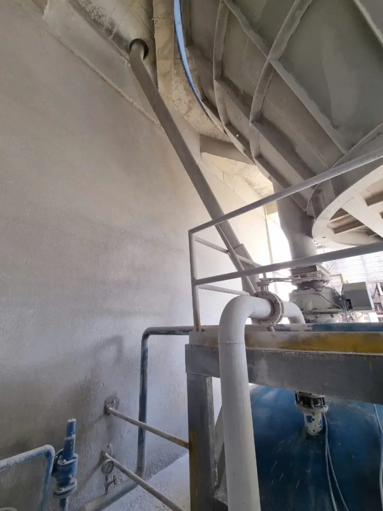 Dự án chống mài mòn tuyến ống bắn xỉ bột – Nhà máy Nguyên liệu Hòa Phát Dung Quất - Hình ảnh dự án