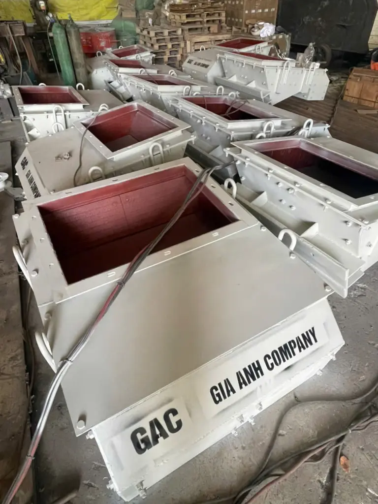 Dự án sàn rung ngang chống mài mòn tại Silo A, Hòa Phát Dung Quất - Hình ảnh dự án